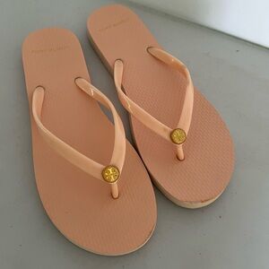 Tory Burch Pink peach Flip Flop Size 9.5